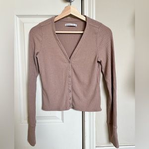 Abercrombie cropped long sleeve